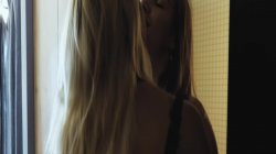 'Wet Pussy Overload | Extreme Lesbian Fucking' screenshot nº 79