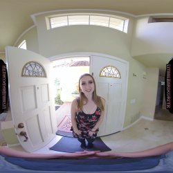 'Desperate Housewife Laney Needs Fresh Cock' screenshot nº 1