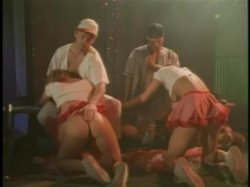Captura de 'Nude Up, Cheerleaders!' nº 123