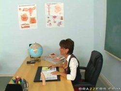 'Big Tits at School Vol. 4' screenshot nº 127