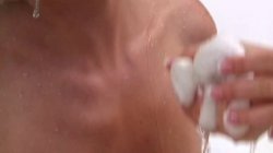 Captura de 'Piper Austin & Sunrise Adams Lesbo Lick Wet Masturbate Collector Scene' nº 10