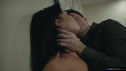 Captura de 'Use Me, Lose Me' nº 1