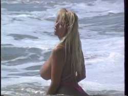 'World Famous Big Busted Babes of Napali Video, The' screenshot nº 101