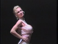 'World Famous Big Busted Babes of Napali Video, The' screenshot nº 105