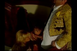 Captura de 'Masquerade Ballin'' nº 3