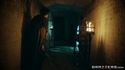Captura de 'Queen Of Thrones' nº 81