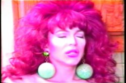 Captura de 'Married With She Males' nº 62
