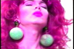Captura de 'Married With She Males' nº 137