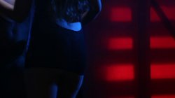 Captura de 'Girl Crushed' nº 127