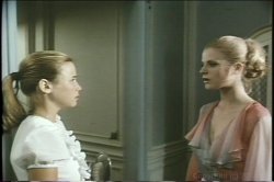 'Through the Looking Glass (Video X Pix)' screenshot nº 102