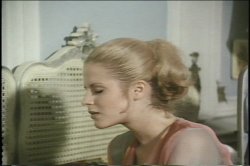 'Through the Looking Glass (Video X Pix)' screenshot nº 104