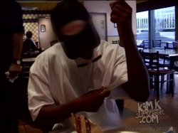 Captura de 'Kim Kardashian Superstar' nº 14