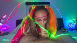 Captura de 'Busty Rave Bunny Essie Gotback Heats Up A Late Night Hookup!' nº 51
