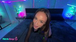 Captura de 'Slender Brunette Christina Sage Hooks The DJ In A Heated Session!' nº 27
