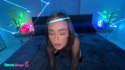 Captura de 'Slender Brunette Christina Sage Hooks The DJ In A Heated Session!' nº 29