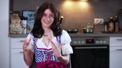 Captura de 'Magmafilm Pro Amateur #2 - Dirndl Edition' nº 36