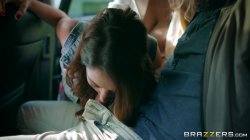 Captura de 'Moms In Control 11' nº 125