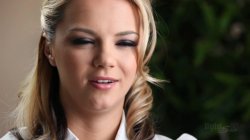 Captura de 'Ashlynn Brooke's Lesbian Fantasies' nº 74