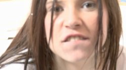 Captura de 'Gorgeous Brunette Lily Goes Solo' nº 67