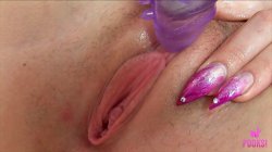 Captura de 'Coed Play with Her Twat' nº 61