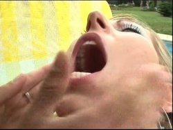 Captura de 'Big Young Boobs Want Ass Cleavage' nº 42