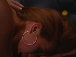 Captura de 'Pink Velvet 3 - A Lesbian Odyssey' nº 77