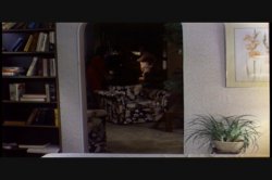Captura de 'Little Oral Annie Takes Manhattan' nº 117