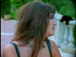 'Halli Aston Up Close & Personal' screenshot nº 58