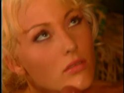 'Halli Aston Up Close & Personal' screenshot nº 16