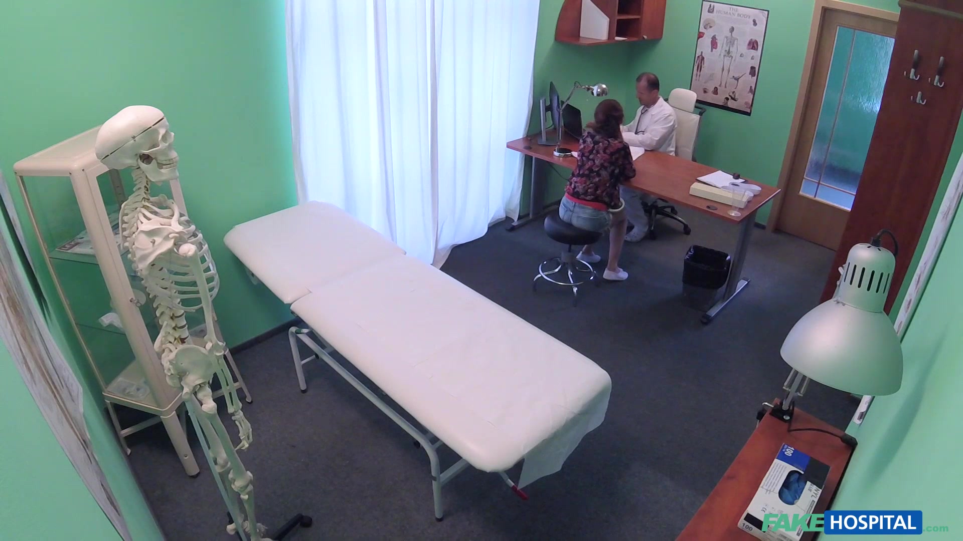 Stunning ejaculating blonde