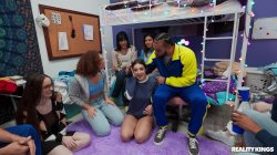 'Dare Dorm #39' screenshot nº 56