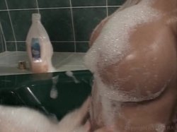 'Young Lipstick Lesbians' screenshot nº 40