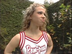 'Young Cheerleaders Swap N' Swallow 2' screenshot nº 66
