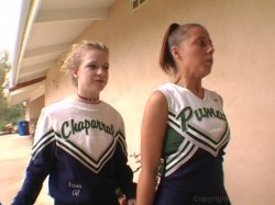 'Young Cheerleaders Swap N' Swallow 2' screenshot nº 129