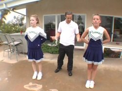 'Young Cheerleaders Swap N' Swallow 2' screenshot nº 136