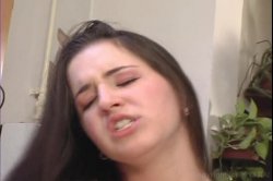 Captura de 'Darling Teen Sluts 2' nº 115