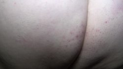 'April Olsen Plays with 2 Guys and Makes Them Cum' screenshot nº 99