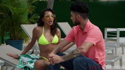 Captura de 'Jealous Stepdad Fucks Lying Nymph Stepdaughter' nº 13