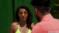 Captura de 'Jealous Stepdad Fucks Lying Nymph Stepdaughter' nº 32