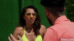 Captura de 'Jealous Stepdad Fucks Lying Nymph Stepdaughter' nº 33