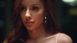 'Young and Beautiful 10' screenshot nº 4