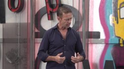 Captura de 'Rocco Siffredi Hard Academy Part 7' nº 77