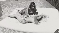 'Jenna & Jessica Exposed (Softcore)' screenshot nº 91