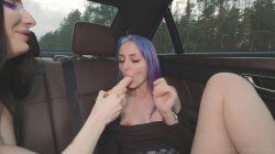 Captura de 'Amateur Sex In Car: BG, Lesbi and Cum' nº 59