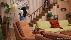 Captura de 'Glory House: The Next Penetration' nº 4