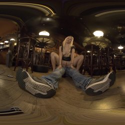 Captura de 'Barmaid Fucked in the Pub' nº 33