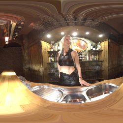 Captura de 'Barmaid Fucked in the Pub' nº 4