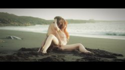 Captura de 'Exhibitionist 2: Women In The Wild, The' nº 85
