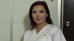 Captura de 'Anna The Gynecologist' nº 133