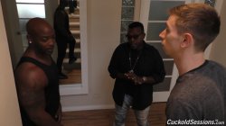 Captura de 'I Watch Black Men Fuck My Girlfriend's Asshole 2' nº 131